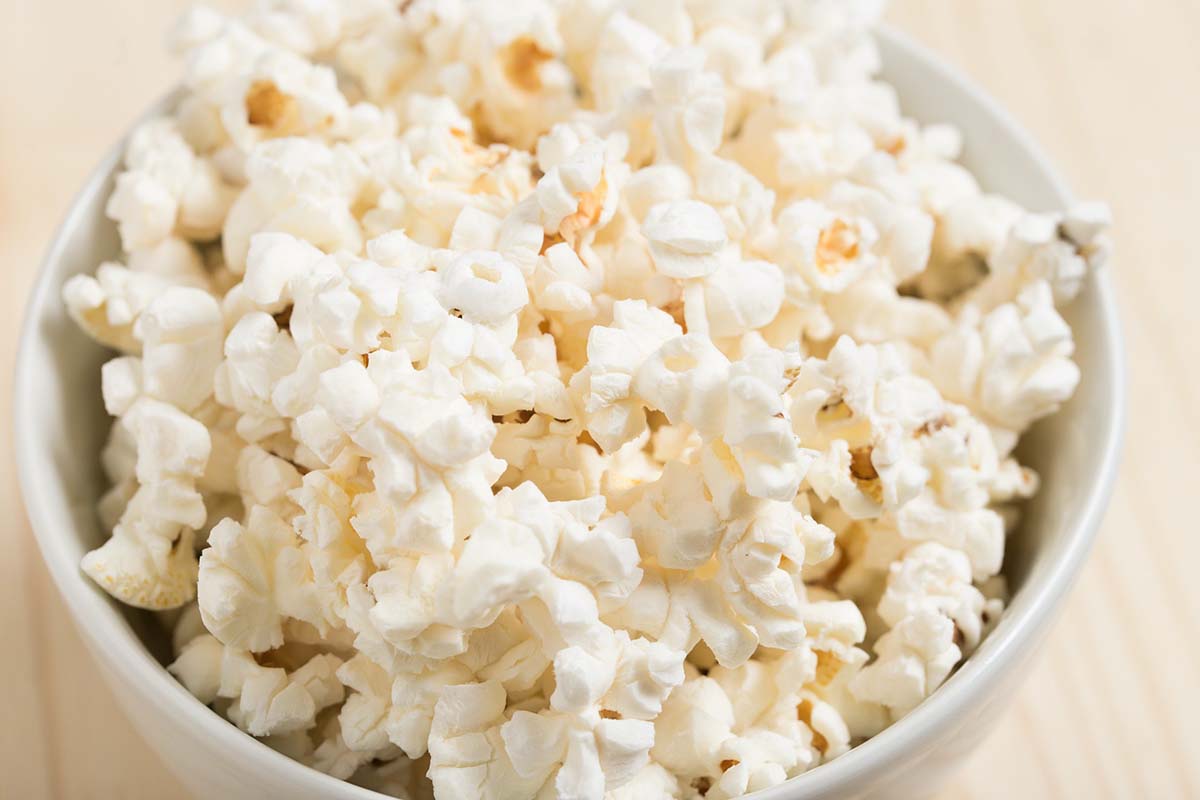 Can Dogs Eat Popcorn? Is Popcorn OK For Dogs?